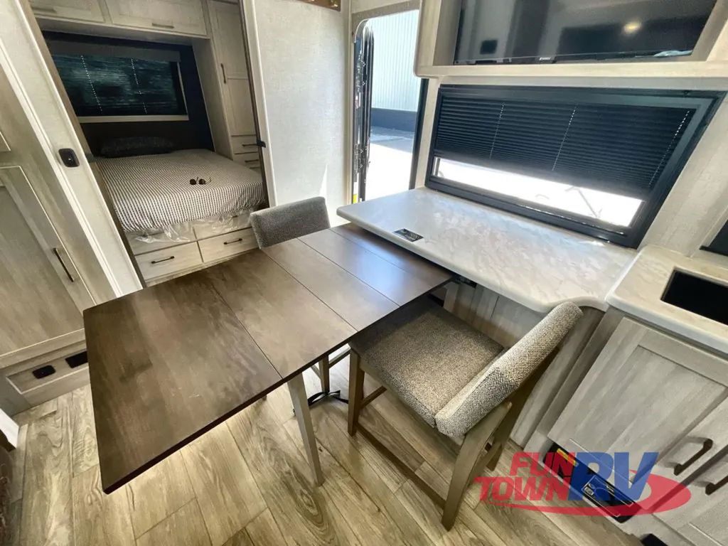 2026 Forest River Surveyor Legend 205RKLE, Photos photo 15