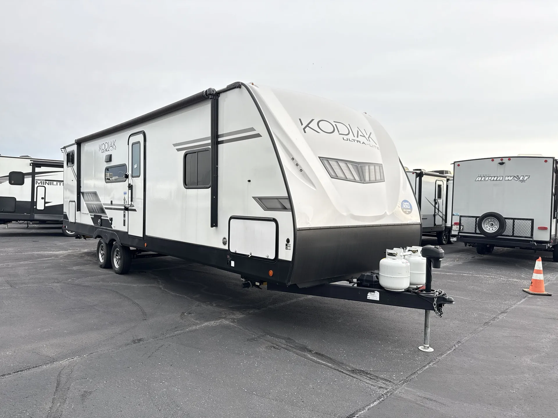 2023 Dutchmen Kodiak Ultra-Lite Ultra-Lite 296BHSL - Photo 2
