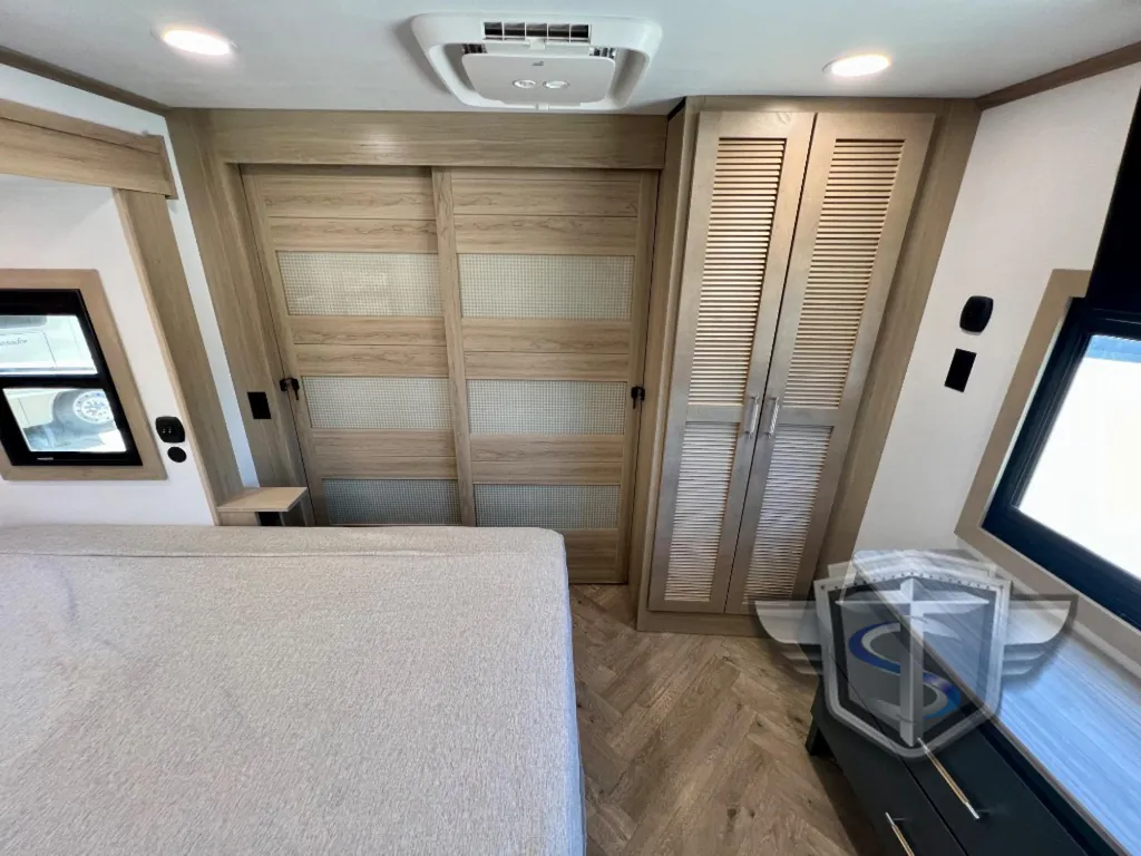 2026 Keystone Raptor 441, Photos photo 56