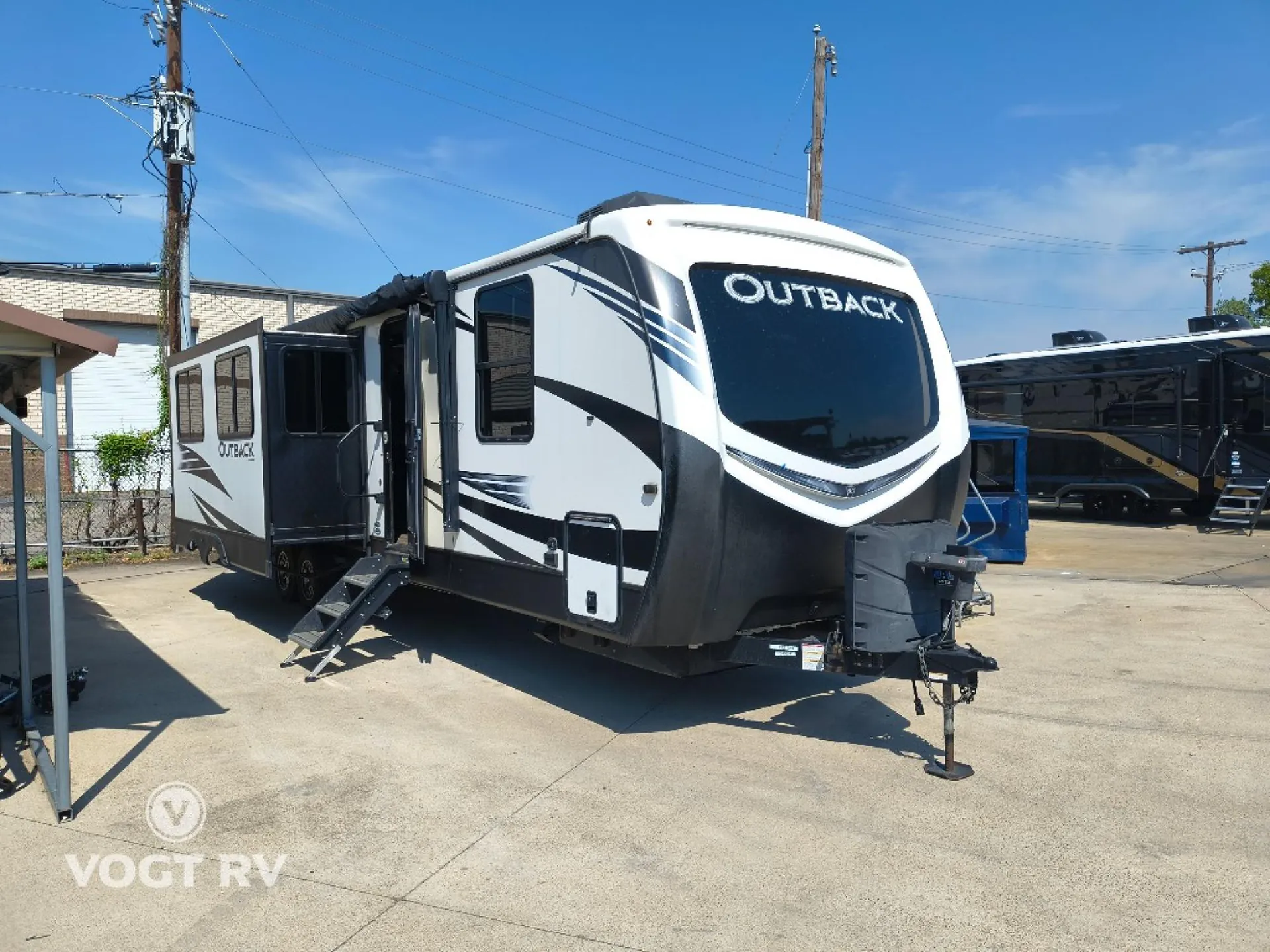 2020 Keystone Outback 340BH dealer photo 1 from Vogt RV Center