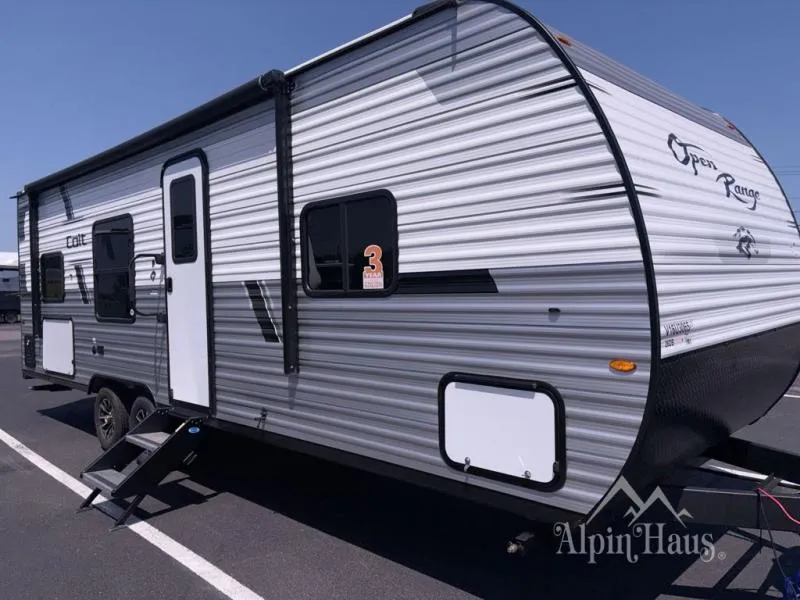 2027 Highland Ridge Open Range Colt 26DB - Photo 2