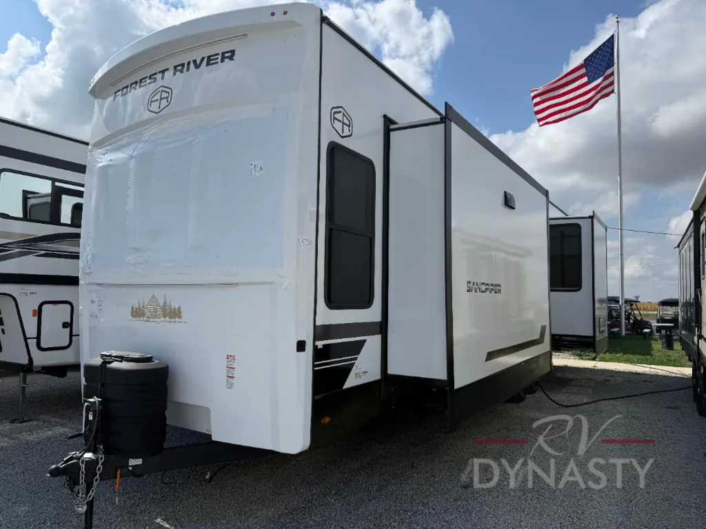 2026 Forest River Sandpiper Destination Trailers 389HBFL, Photos photo 4