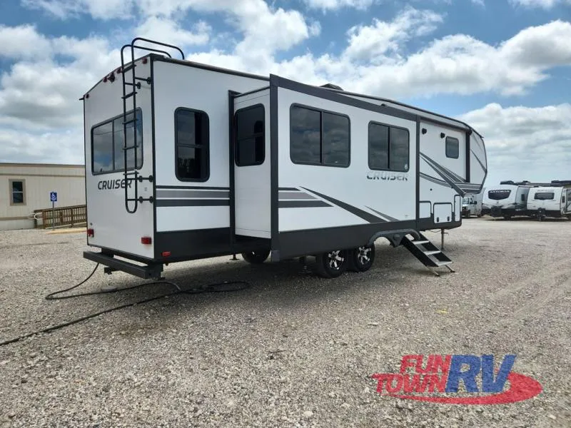 2023 CrossRoads RV Cruiser Aire 31SI - Photo 4