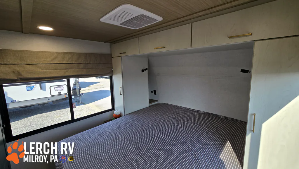 2027 Forest River Vibe 2900KB, Photos photo 20