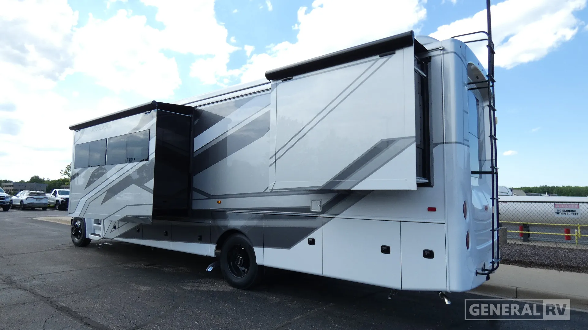 2027 Entegra Coach Accolade XL 37M - Photo 4