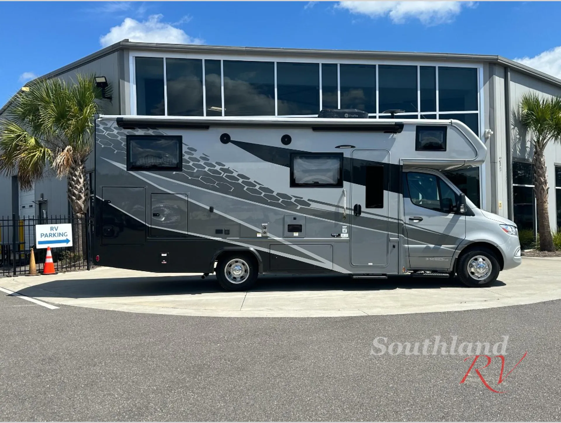 2026 Dynamax Corp Isata 3 Series 24TW - Photo 3