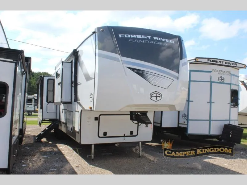 2026 Forest River Sandpiper 3800RK - Photo 2