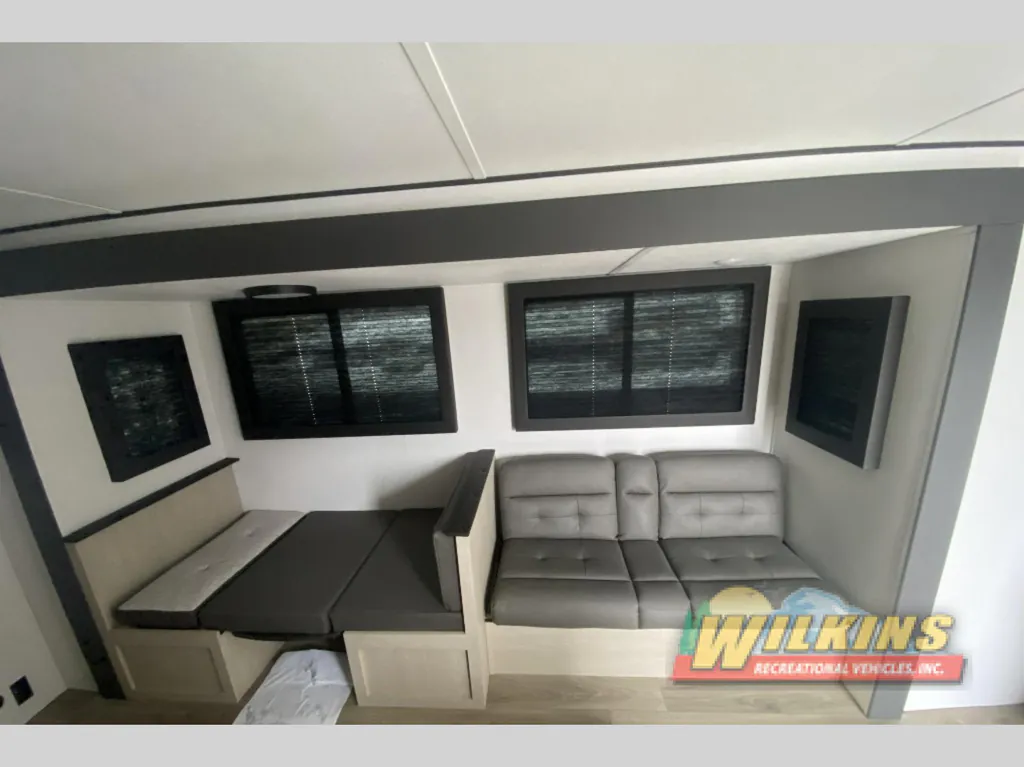 2026 Shasta RVs i-5 Edition 527BHS, Photos photo 9