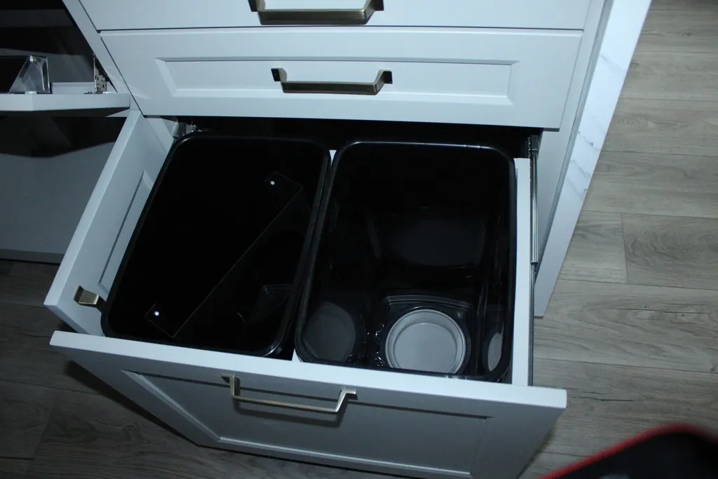 2026 Brinkley Model G 4100, Photos photo 31