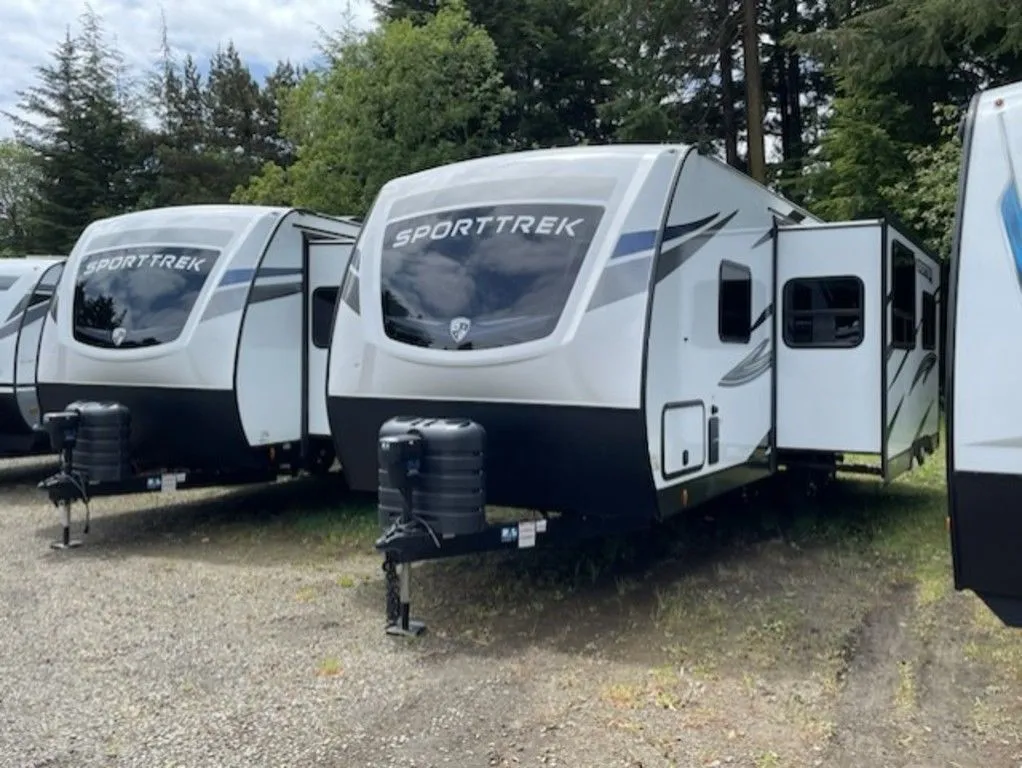 2024 Venture RV SportTrek 251VRK REAR KITCHEN W/ SLIDE! - Main photo