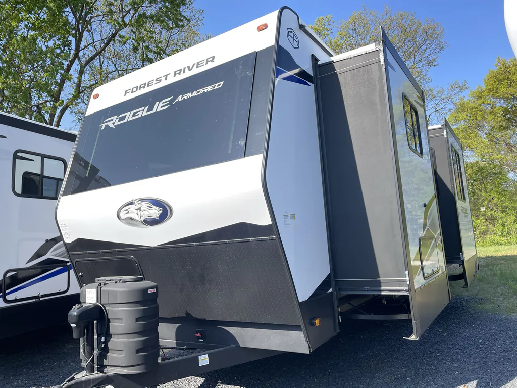 2026 Forest River Vengeance Rogue Armored 32L132, Photos photo 5
