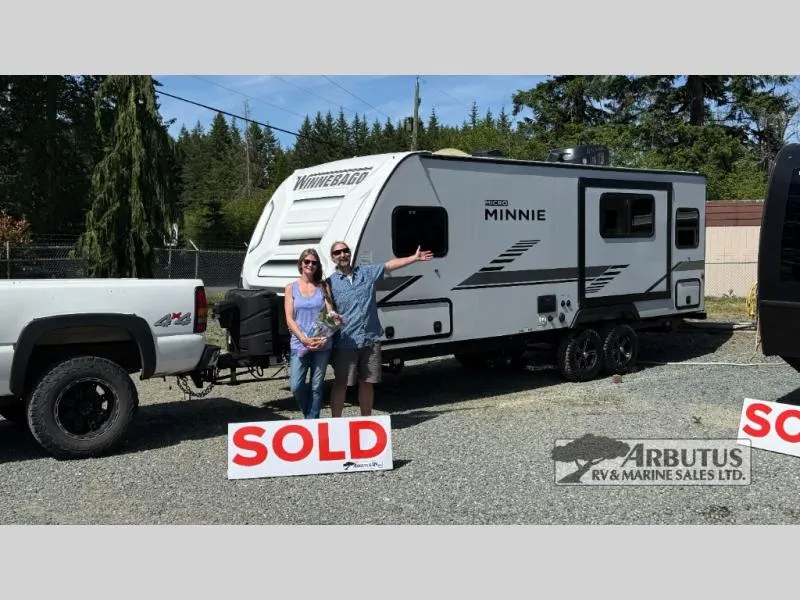 2022 Winnebago Micro Minnie 2225RL - Photo 2