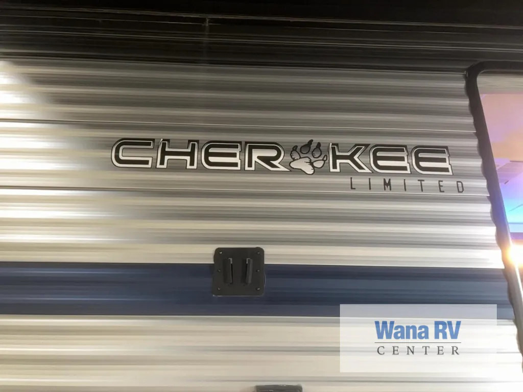 2019 Forest River Cherokee 274VFK, Photos photo 12