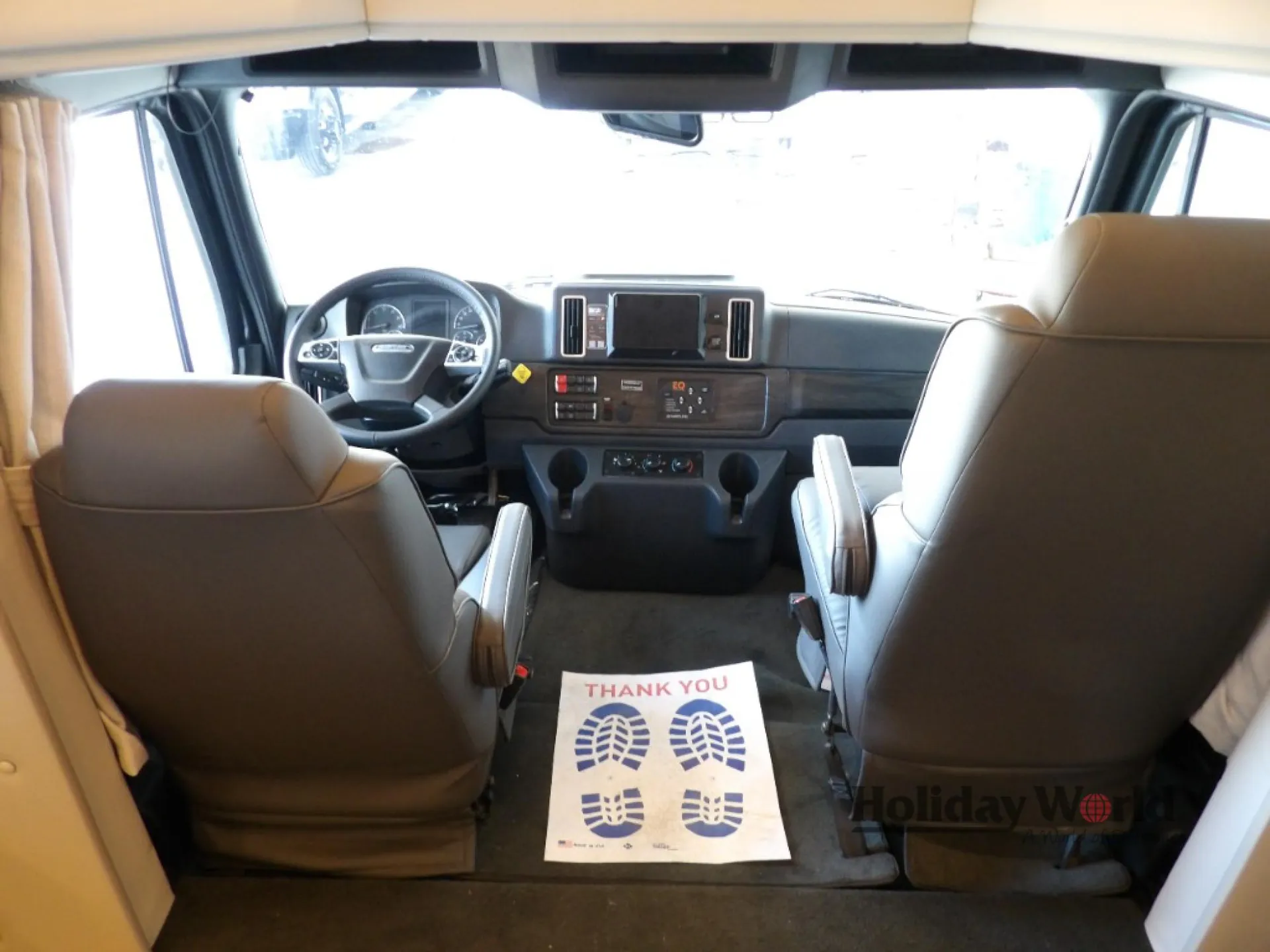 2027 Renegade RV Valencia 39FW - Photo 4