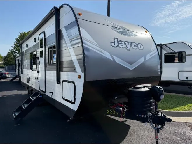 2027 Jayco Jay Flight SLX 225MLS - Photo 2
