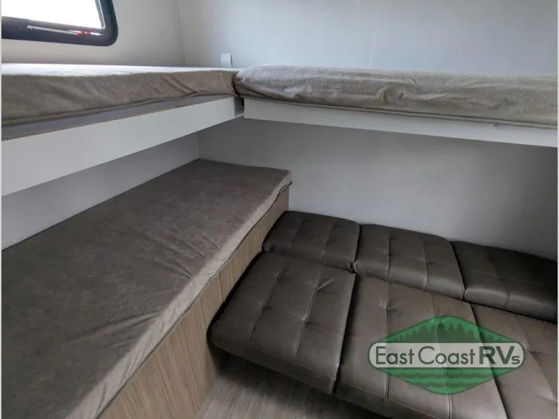2027 Forest River RV Wildwood X-Lite 273QBXL - Photo 3