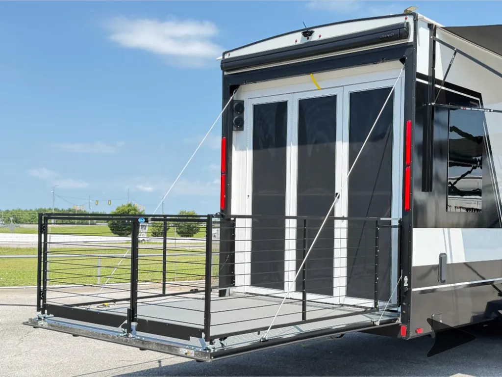 2025 Brinkley Model G 3970, Photos photo 16
