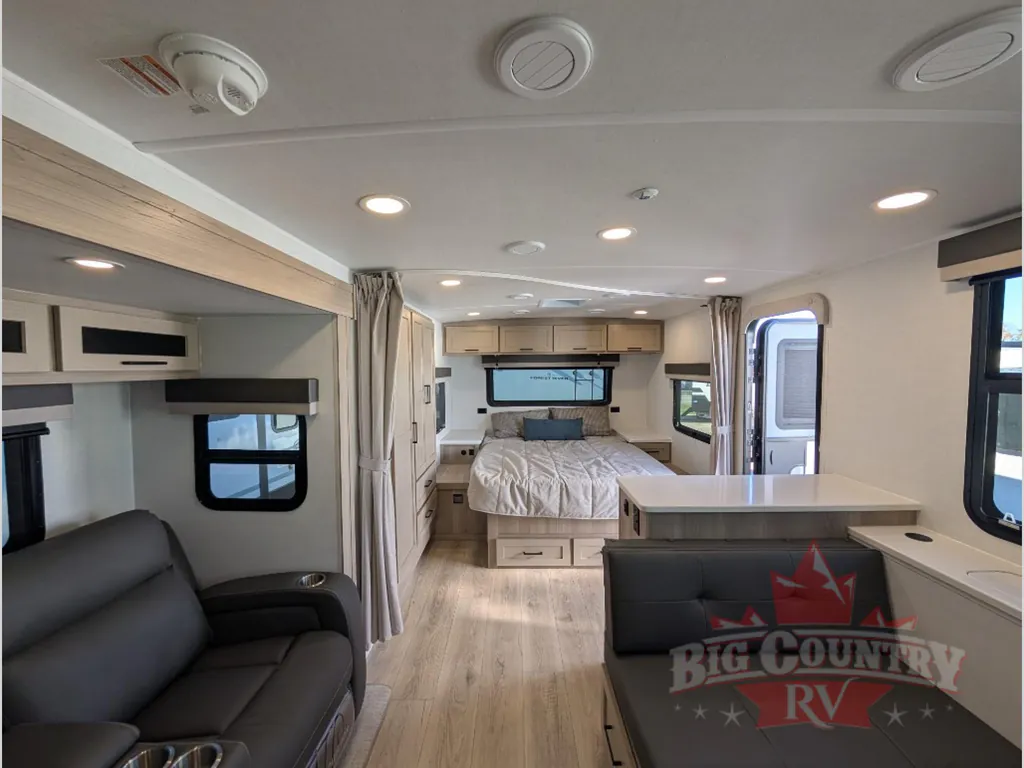2026 Forest River Flagstaff Micro Lite 25FBD, Photos photo 7