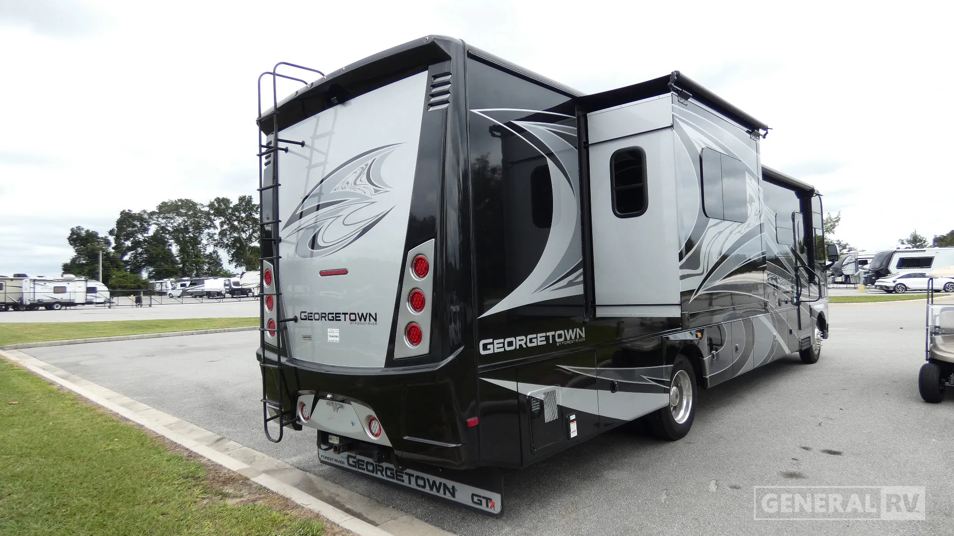 2021 Forest River Georgetown 7 Series GT7 36D7 — Photo 7