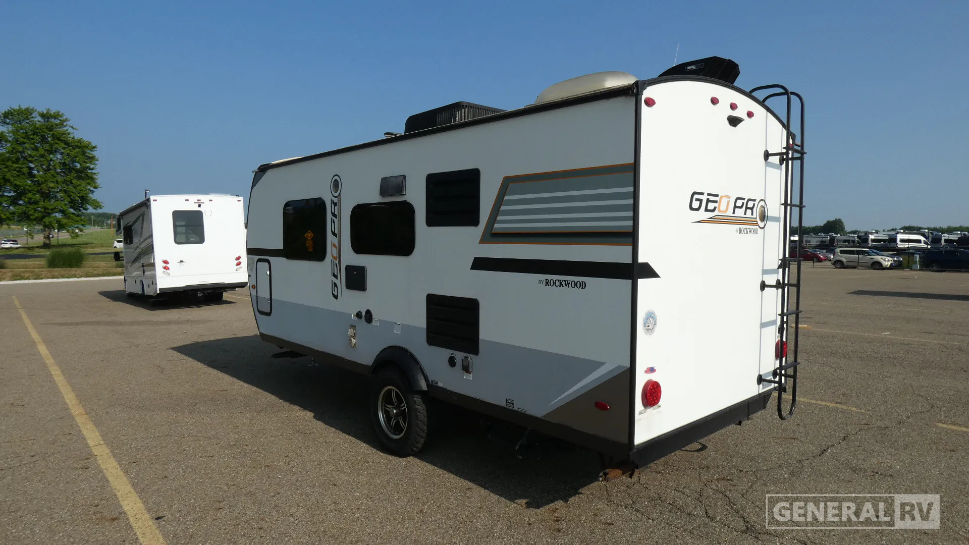 2019 Forest River Rockwood Geo Pro G19FD - Photo 4
