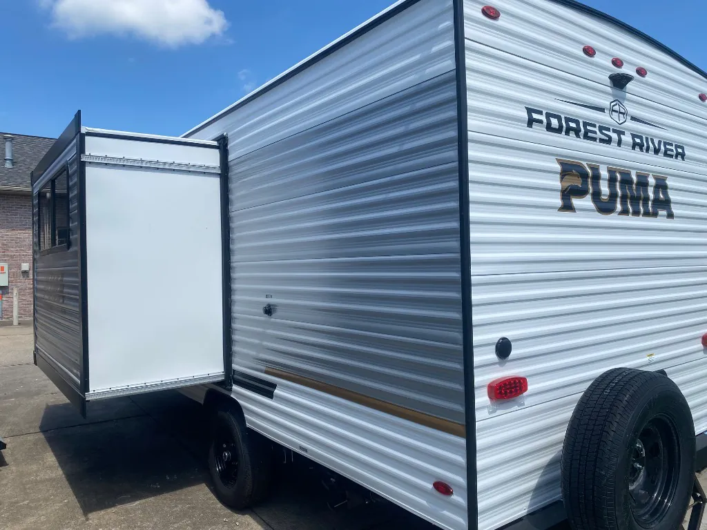 2027 Forest River Puma Camping Edition 18BHCE - Photo 4