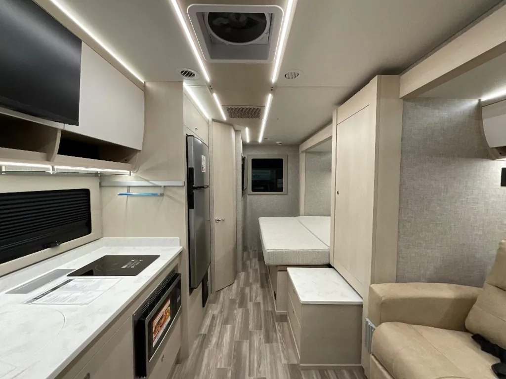 2026 Tiffin Wayfarer 25 XPW, Photos photo 7