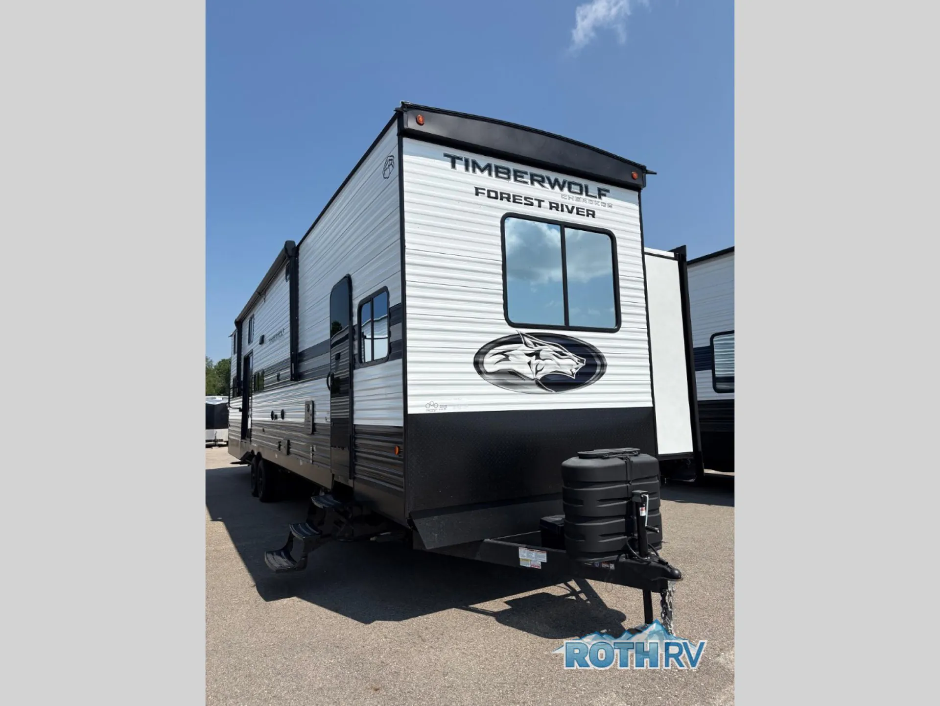 2027 Forest River Cherokee Timberwolf 39DC dealer photo 1 from Roth RV