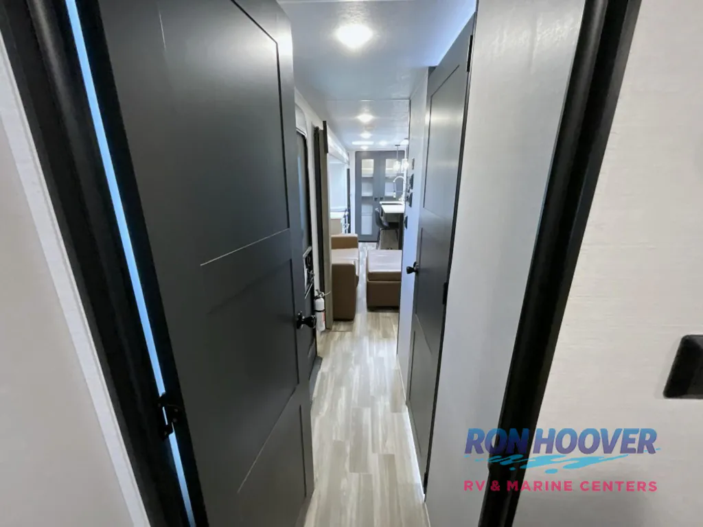 2025 Forest River Vibe 3400BH, Photos photo 41