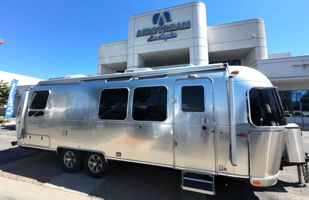 2025 Airstream REI Special Edition 20X - Photo 3