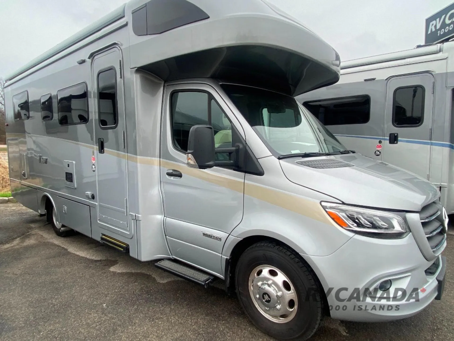 2025 Winnebago View 24R AWD - Photo 2