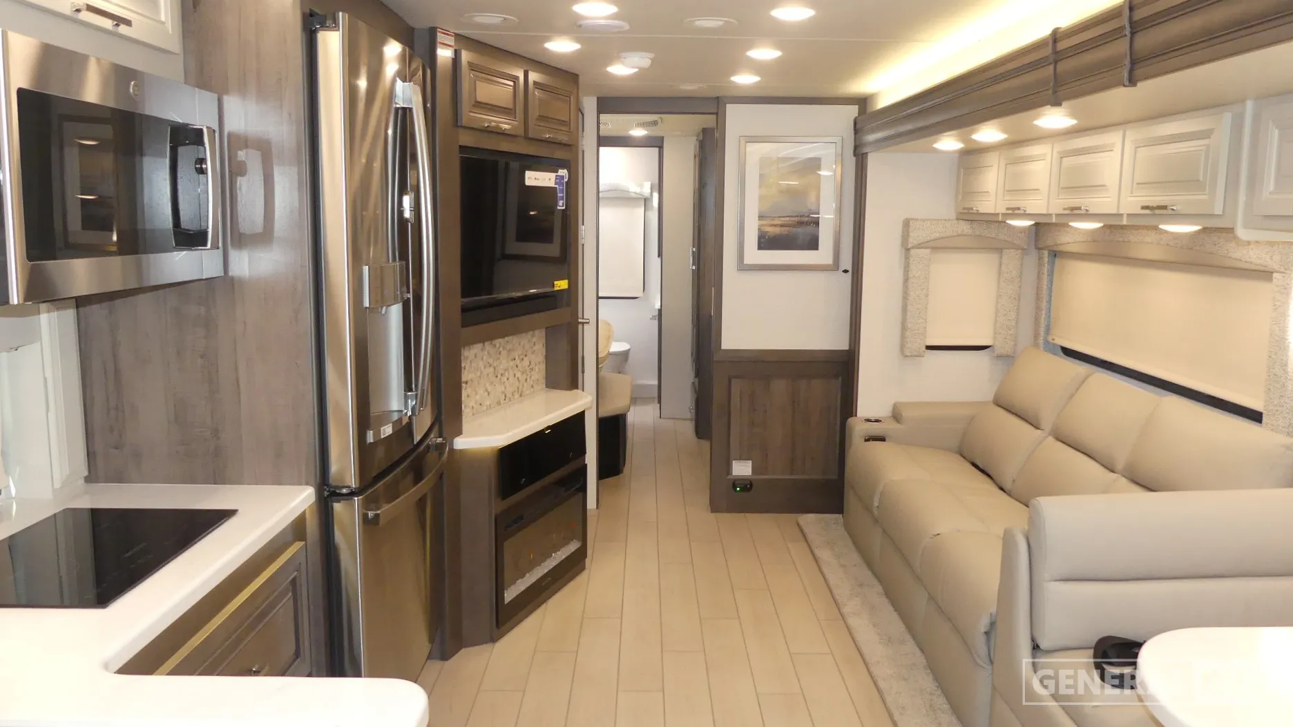 2026 Entegra Coach Accolade XL 37K - Photo 3