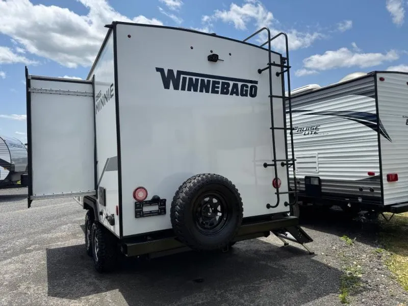 2022 Winnebago Micro Minnie 1808FBS - Photo 4