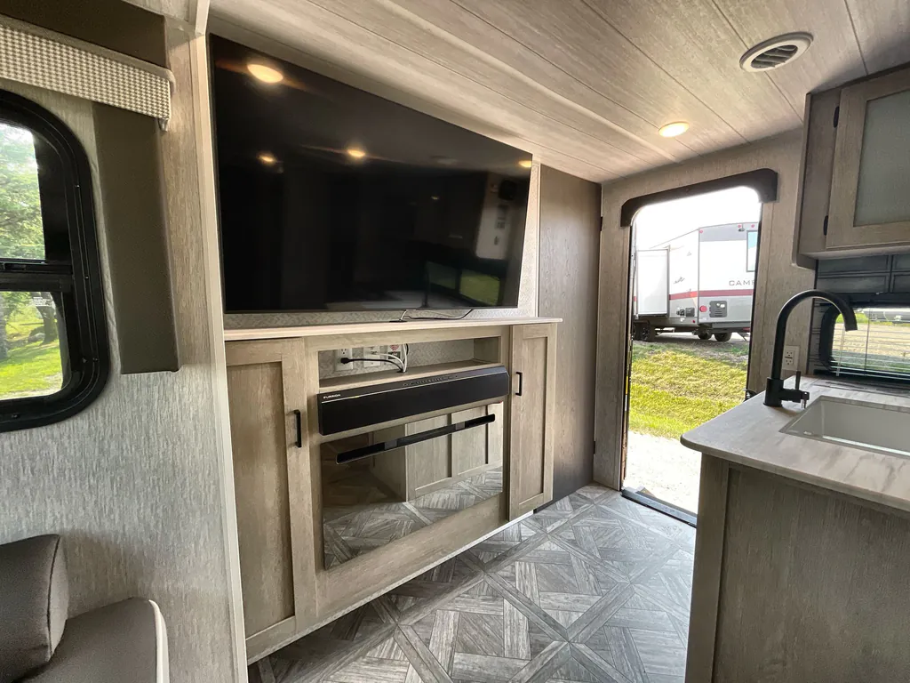 2023 Forest River Salem Cruise Lite 273QBXL, Photos photo 7