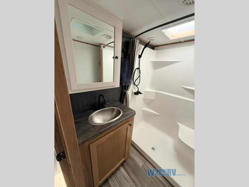 2023 Forest River XLR Nitro 35DK5, Photos photo 15