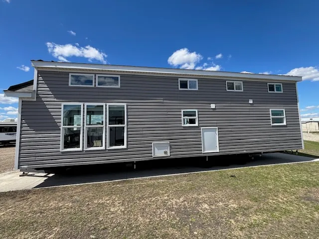 2026 Kropf Lakeside 8006BA - Photo 4