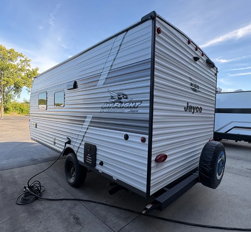 2027 Jayco Jay Flight 175FQ, Photos photo 4