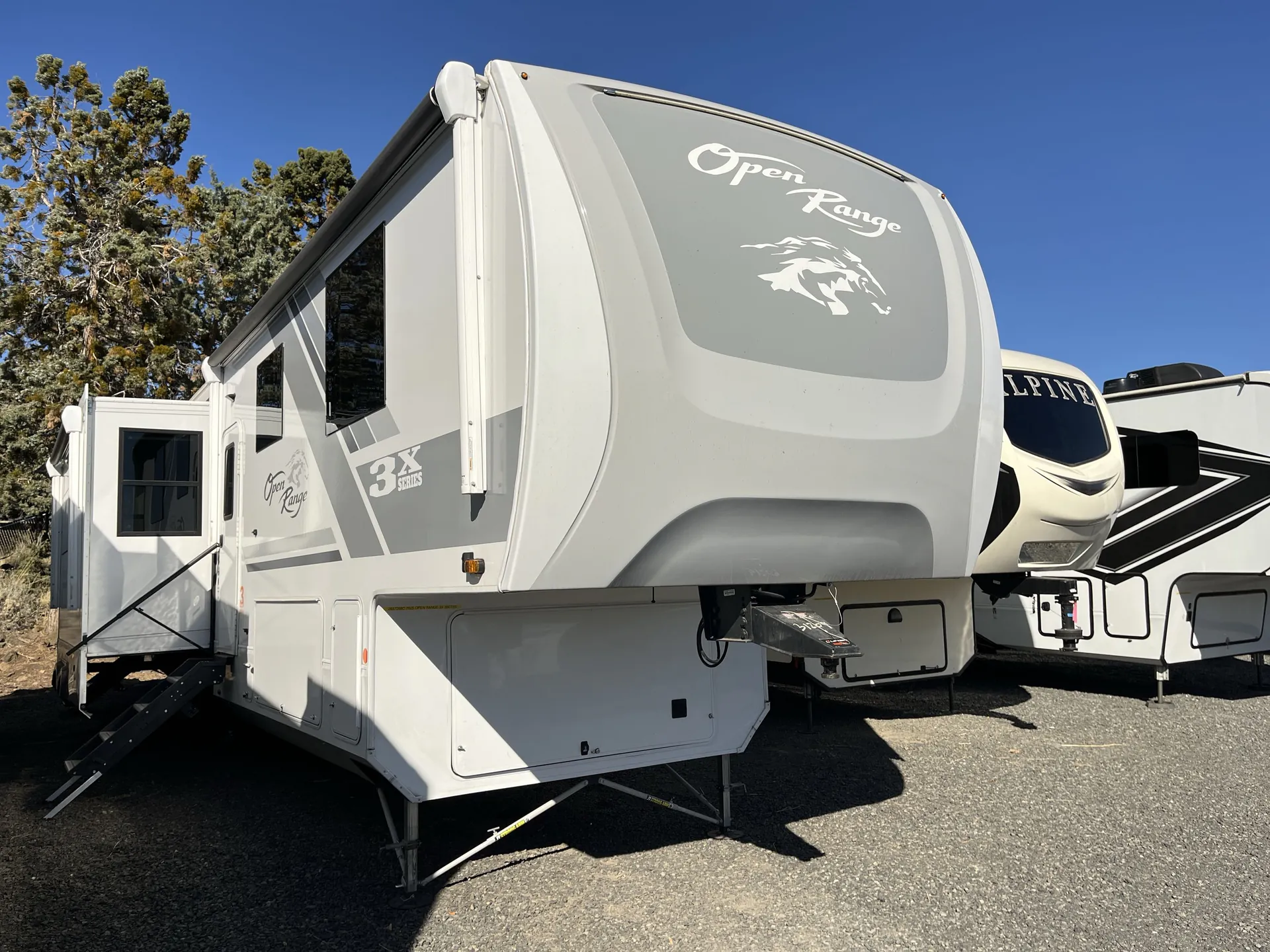 2025 Highland Ridge Open Range 3X 390TBS