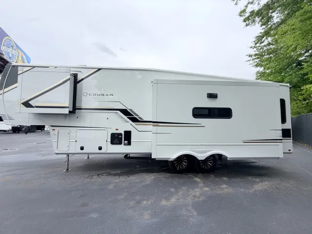 2026 Keystone Cougar 290RLS - Photo 4