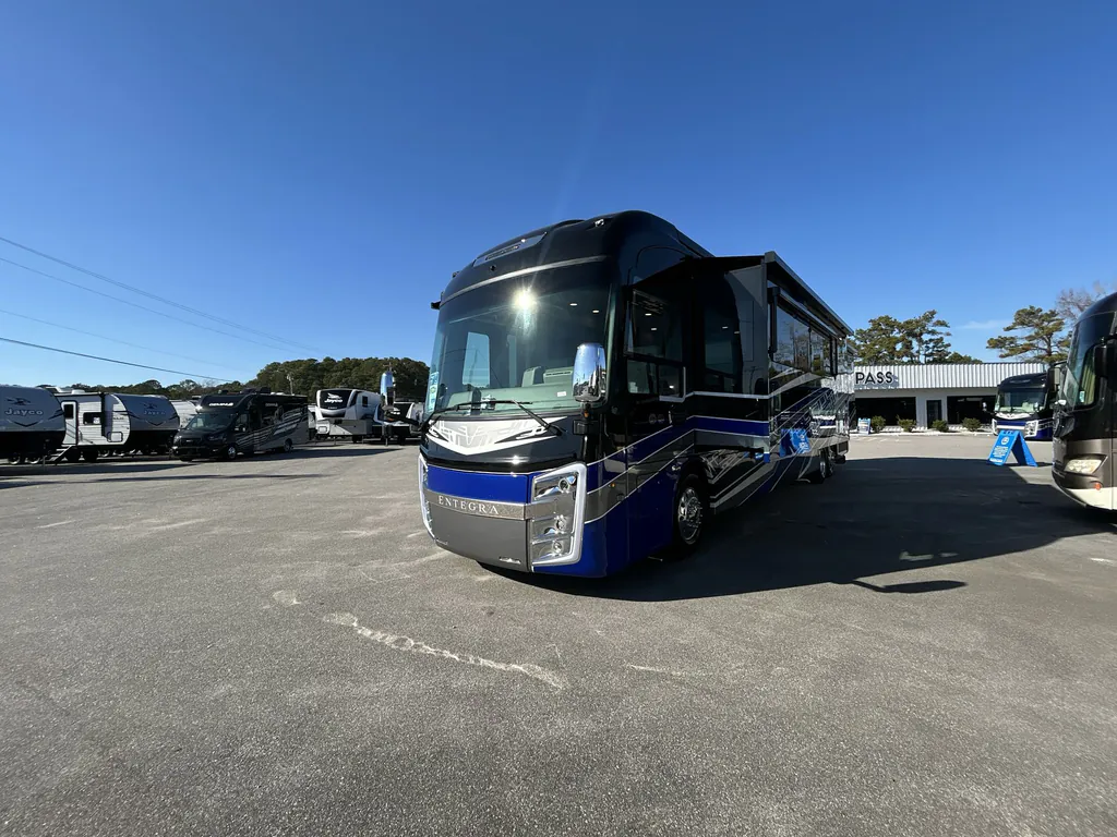 2026 Entegra Coach Aspire 44D, Photos photo 4