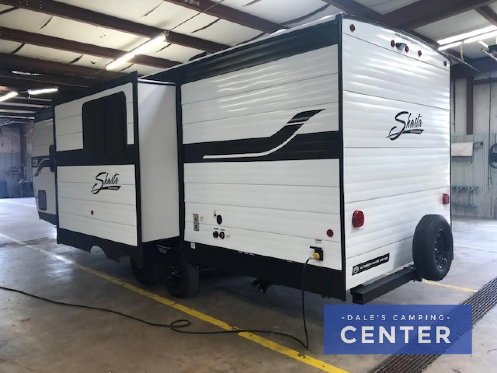 2025 Shasta RVs i-5 Edition 525RS - Photo 4