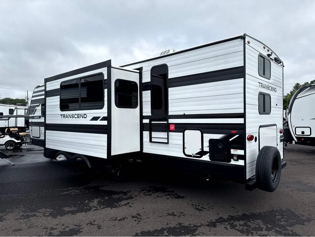 2026 Grand Design Transcend 265BHT - Photo 4