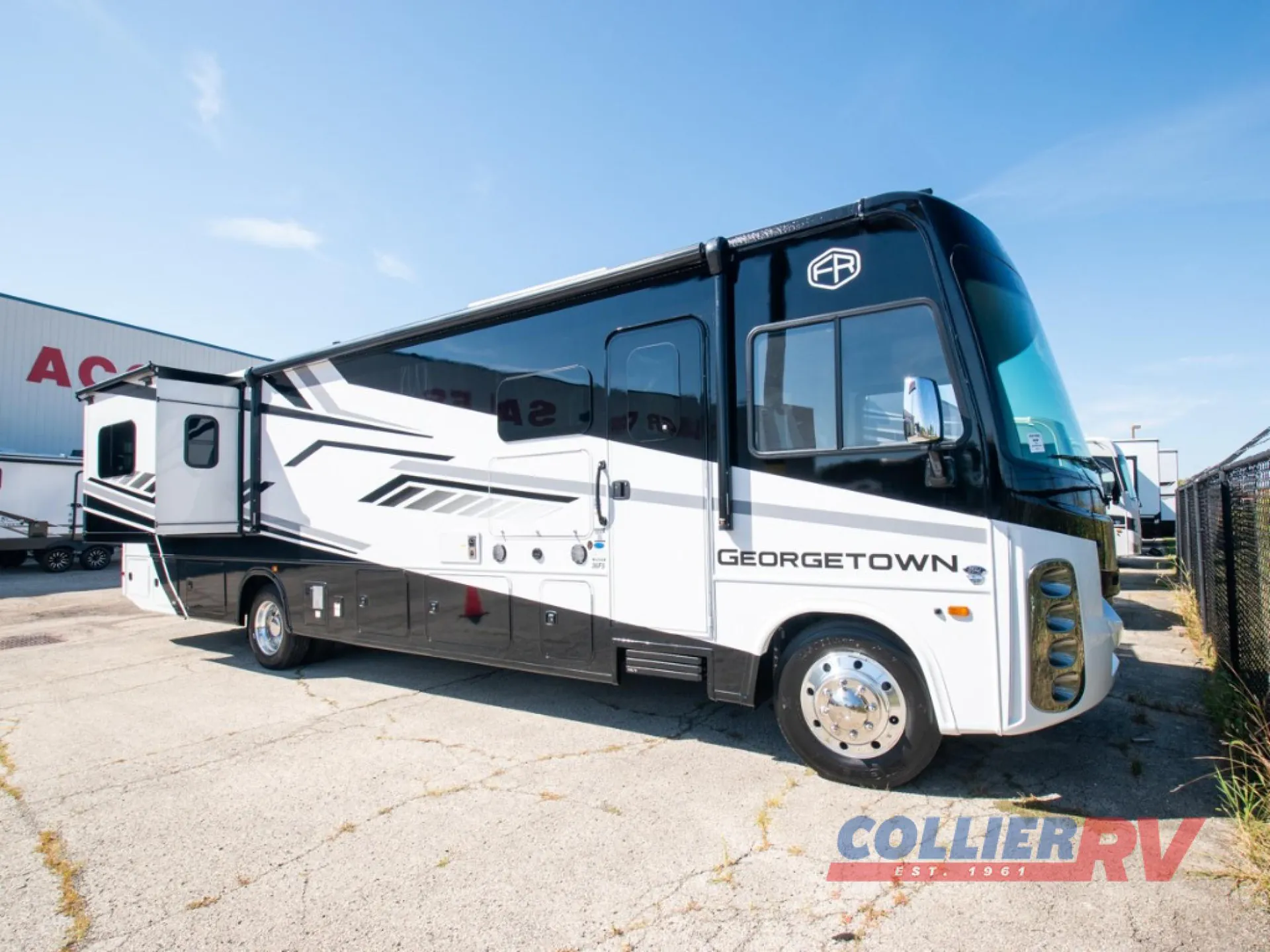 2026 Forest River Georgetown 5 Series 36F5 - Photo 2
