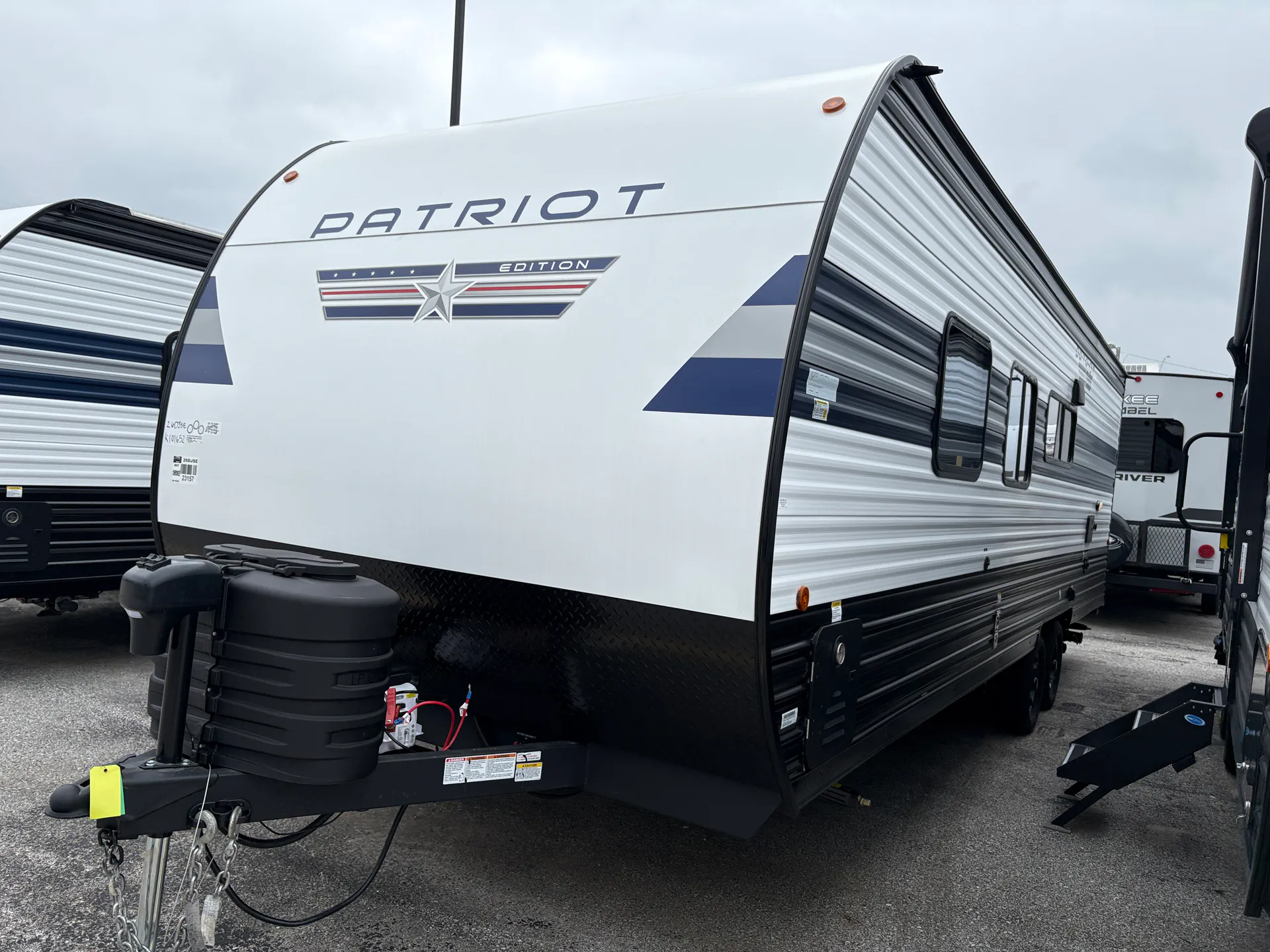 2027 Forest River Cherokee Grey Wolf 26DJSE - Photo 4