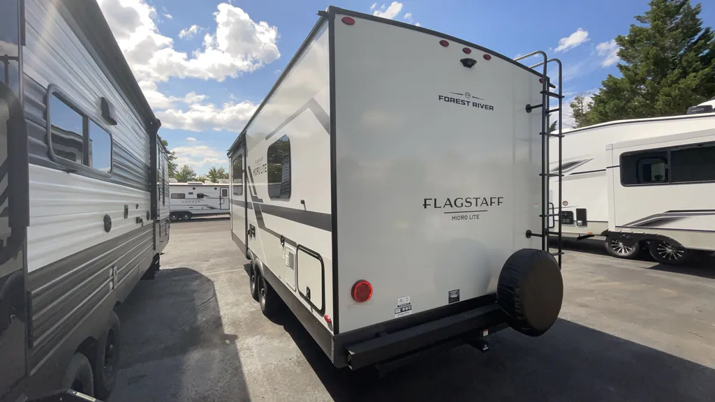 2026 Forest River Flagstaff Micro Lite 25FKB, Photos photo 5