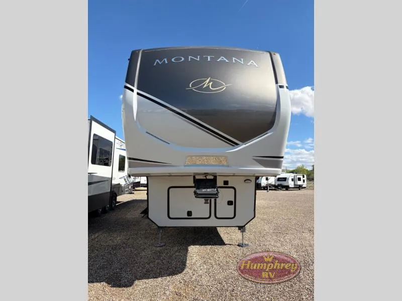 2024 Keystone Montana 3901RK - Photo 3