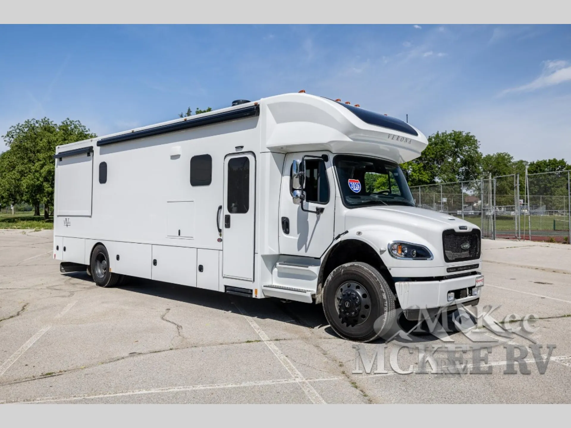 2026 Renegade RV Verona LE 40LTS - Photo 2