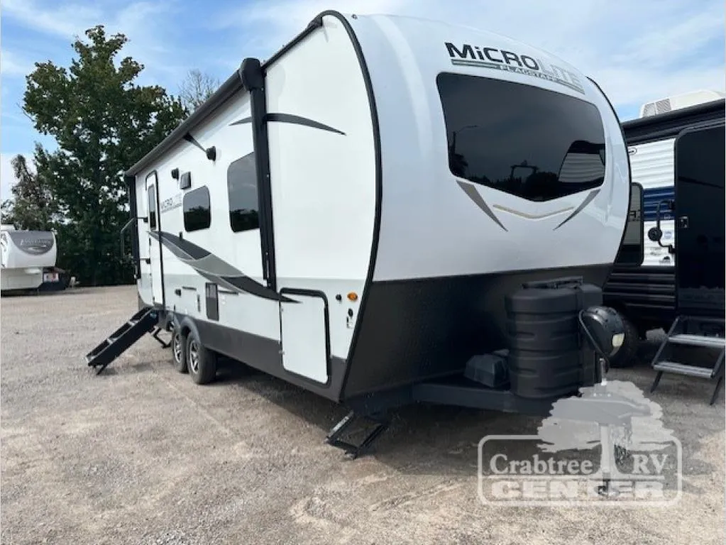 2023 Forest River Flagstaff Micro Lite 25FBLS - Photo 2