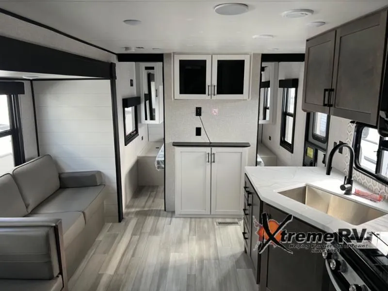 2025 Starcraft Autumn Ridge 26BHS - Photo 3