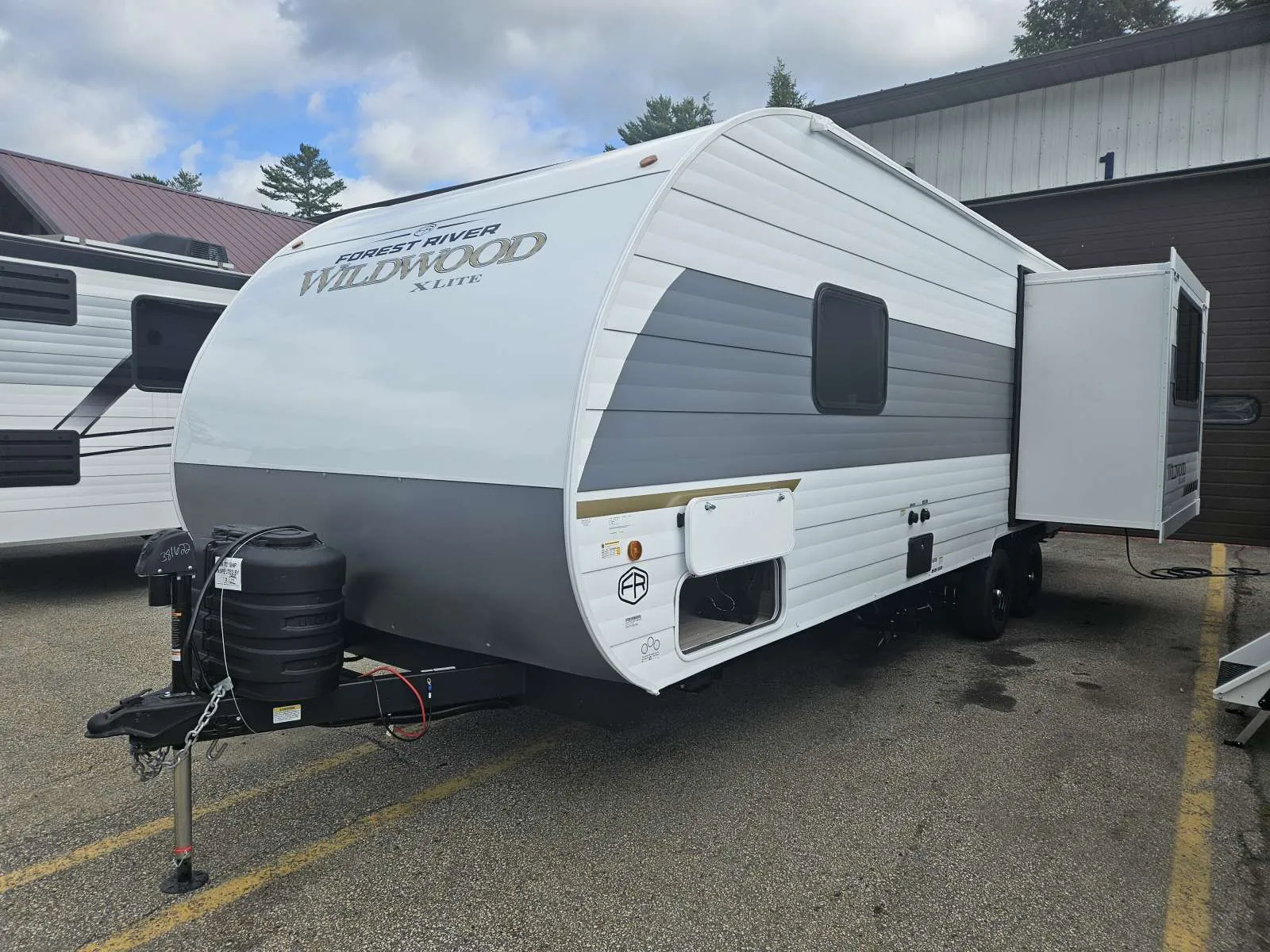 2026 Forest River Wildwood X-Lite 24RLXL - Photo 4