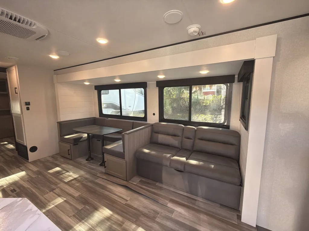 2026 Jayco Jay Flight SLX 321BDS, Photos photo 23